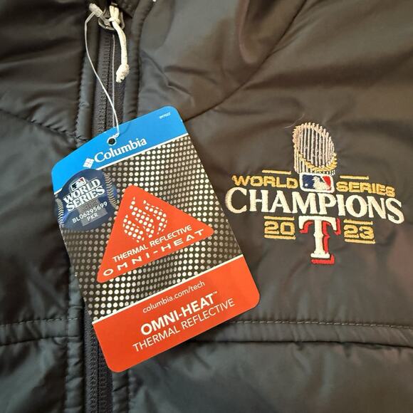 Columbia Women’s Jacket Texas Rangers 2023 World Series Full Zip Large New - Picture 3 of 10